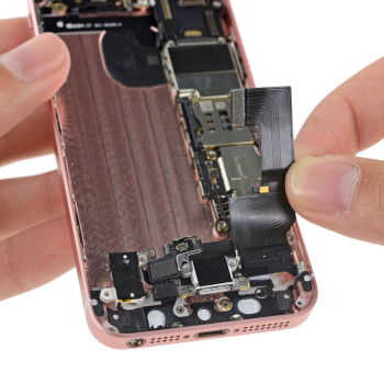 Replace Charging Socket iPhone SE