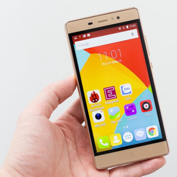 Thay màn hình Massgo Vi5