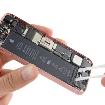 Replace Battery iPhone SE